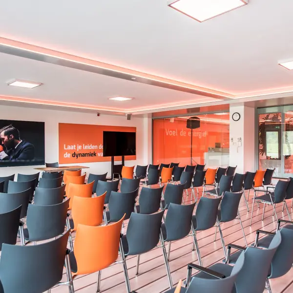 Zaal 14 Hotel Papendal theater opstelling