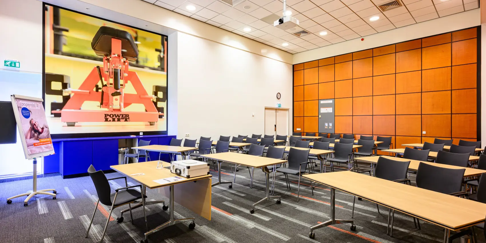 Vergaderzaal 4 cabaret Papendal